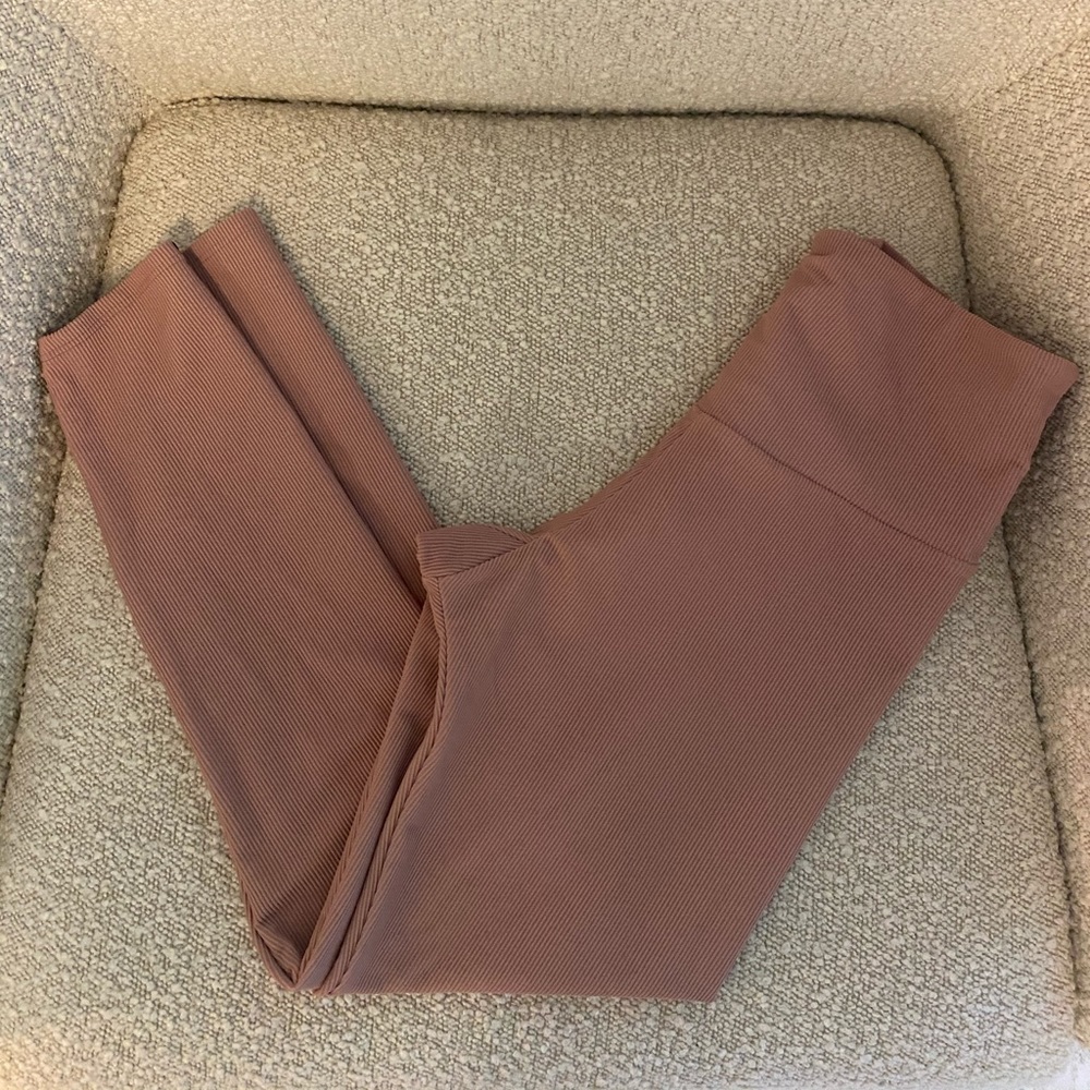 Onzie leggings
